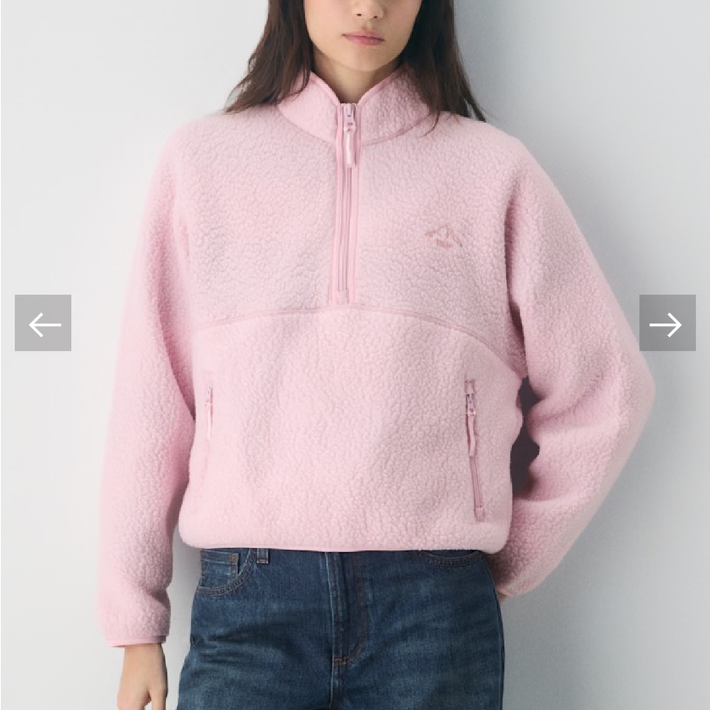 Aritzia POLARTEC® THERMAL PRO™ 1/2 ZIP HI-HIP SWEATER - Picture 2 of 3